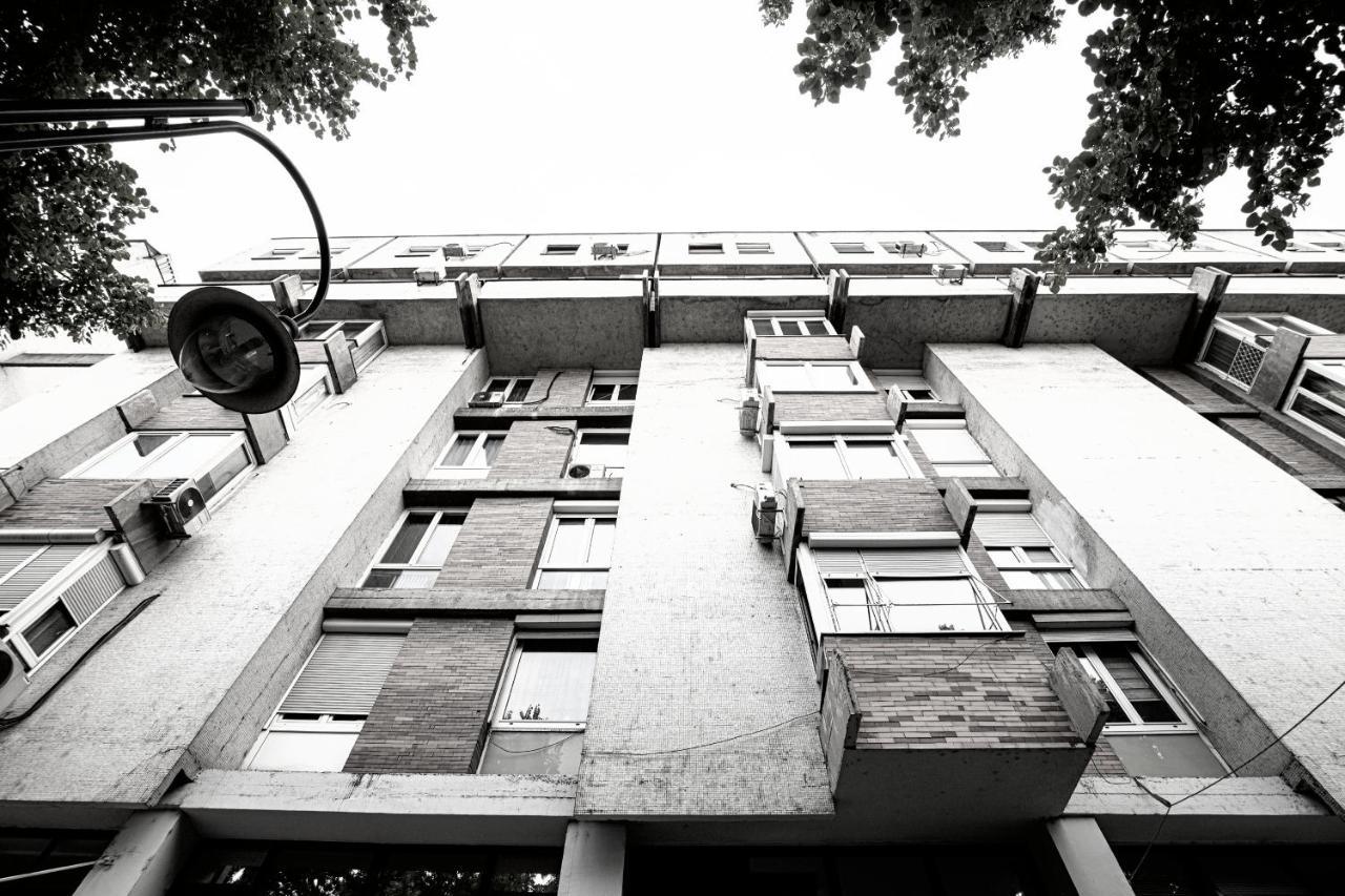 5 Star Central Studio Skopje Esterno foto